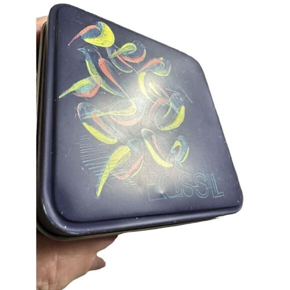 Fossil Watch Tin - Picture 9 of 9